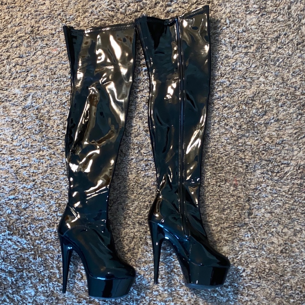 Platform boots